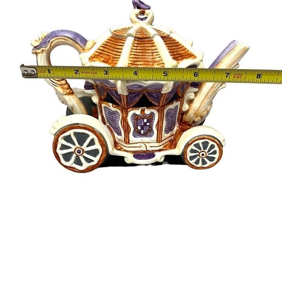 Disney Department 56 Cinderella's Carriage Teapot - Picture 8 of 11